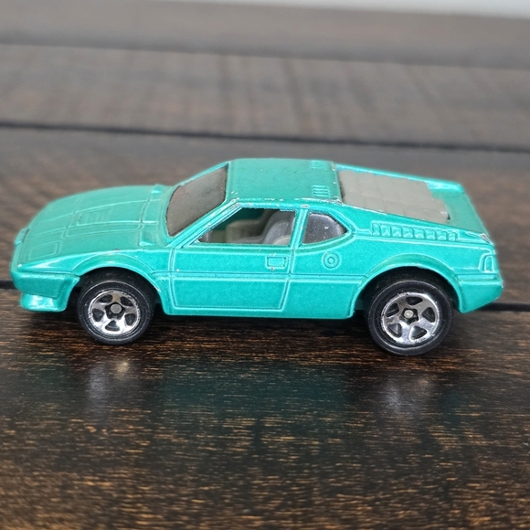 Vintage Matchbox 1970 Gold Chevy El Camino 1982 Hot Wheels BMW M1 Green Cars - Picture 8 of 13